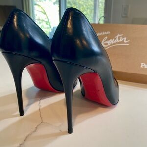 Christian Louboutin Pigalle 100M size 36.5 (6.5)